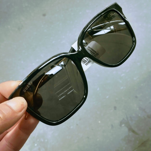 Gucci sunglasses - Picture 2 of 6